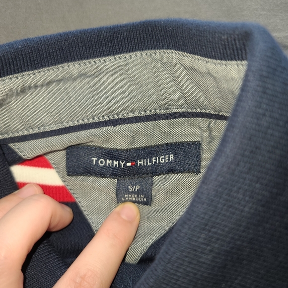Tommy Hilfiger Polo new - Picture 2 of 2